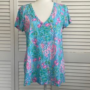 Lilly Pulitzer Etta V-Neck Top. Size Medium. EUC.